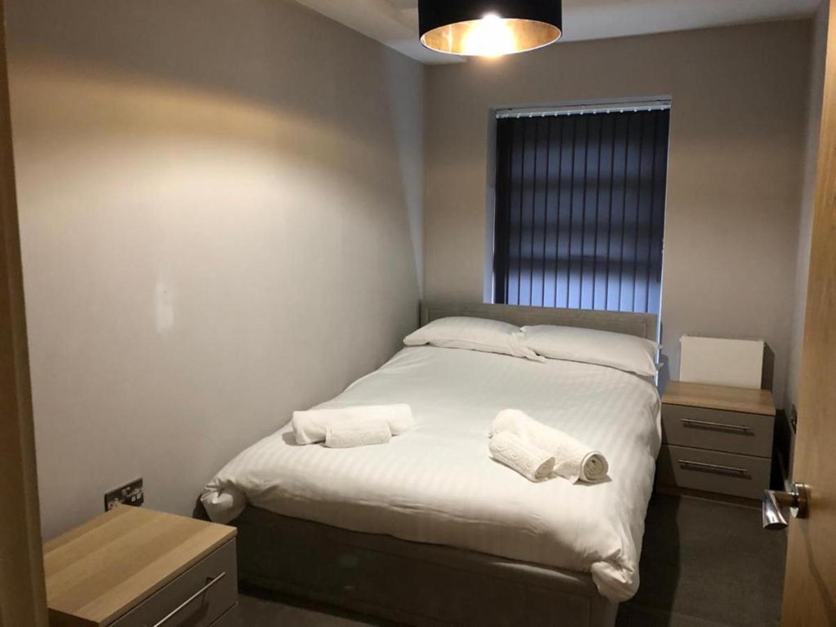 Charming 2-Bed Apartment In Christchurch クライストチャーチ エクステリア 写真